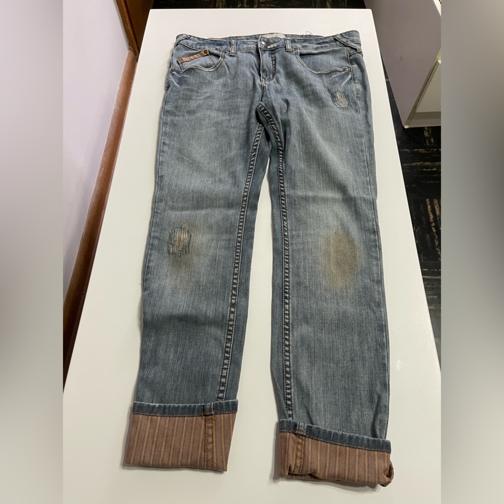 Free People Distressed Jeans sz 30